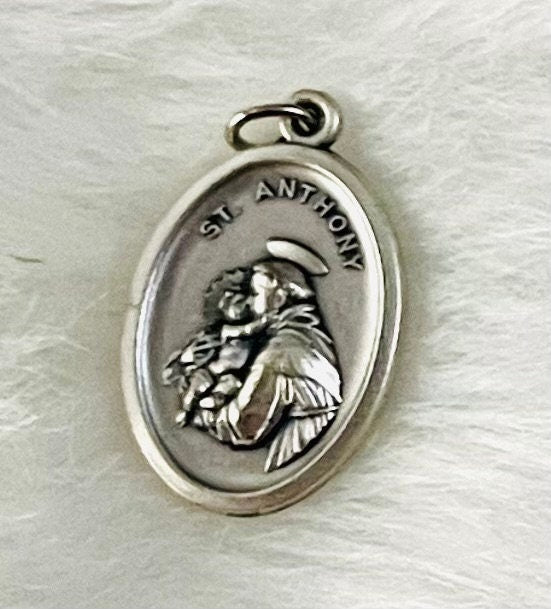 Saint Anthony Medal, Patron Saint of lost things, St Anthony medal, Silver Oxidized Saint Medal