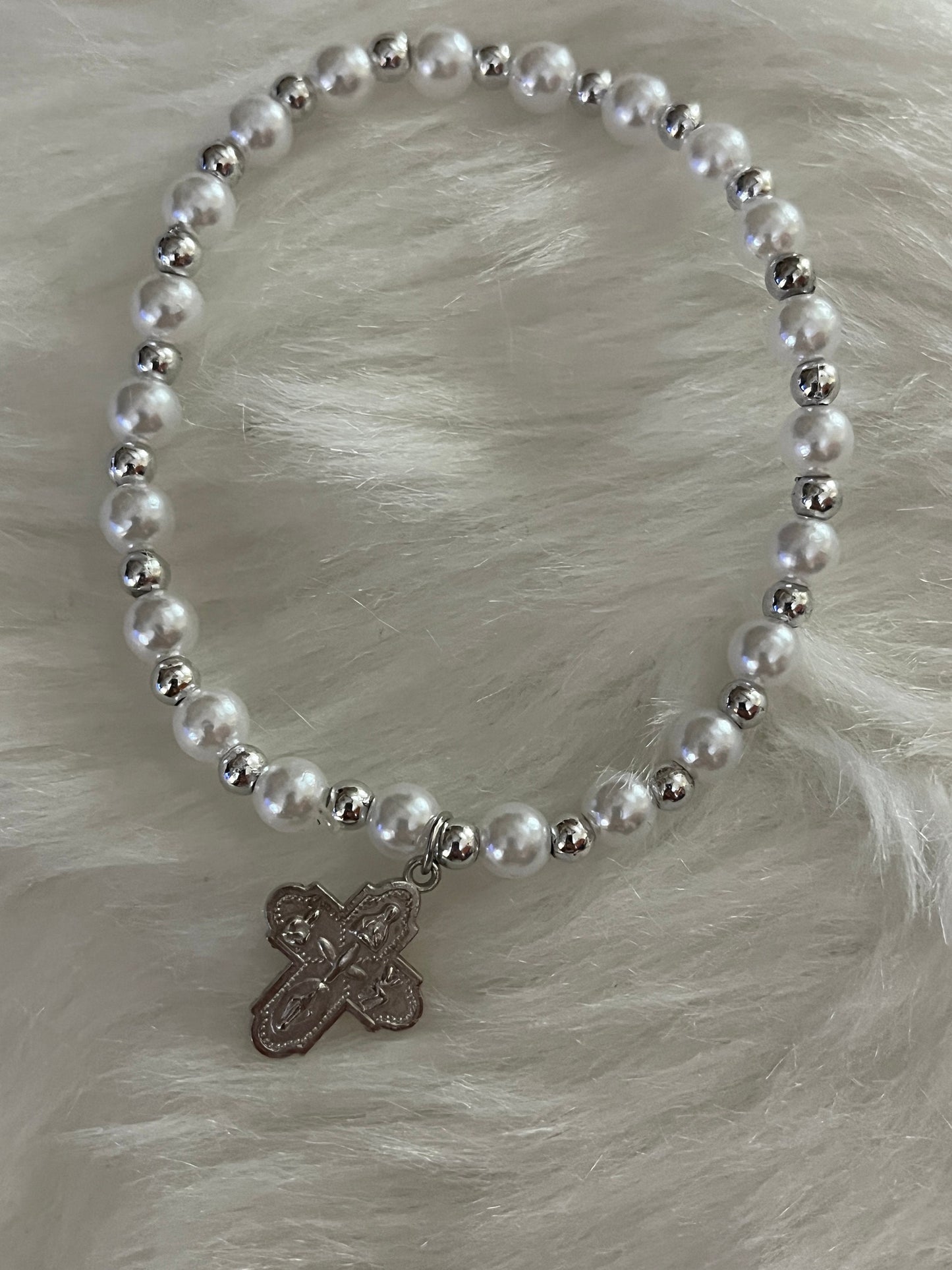 Imitation Pearl Four Way Cross Bracelet