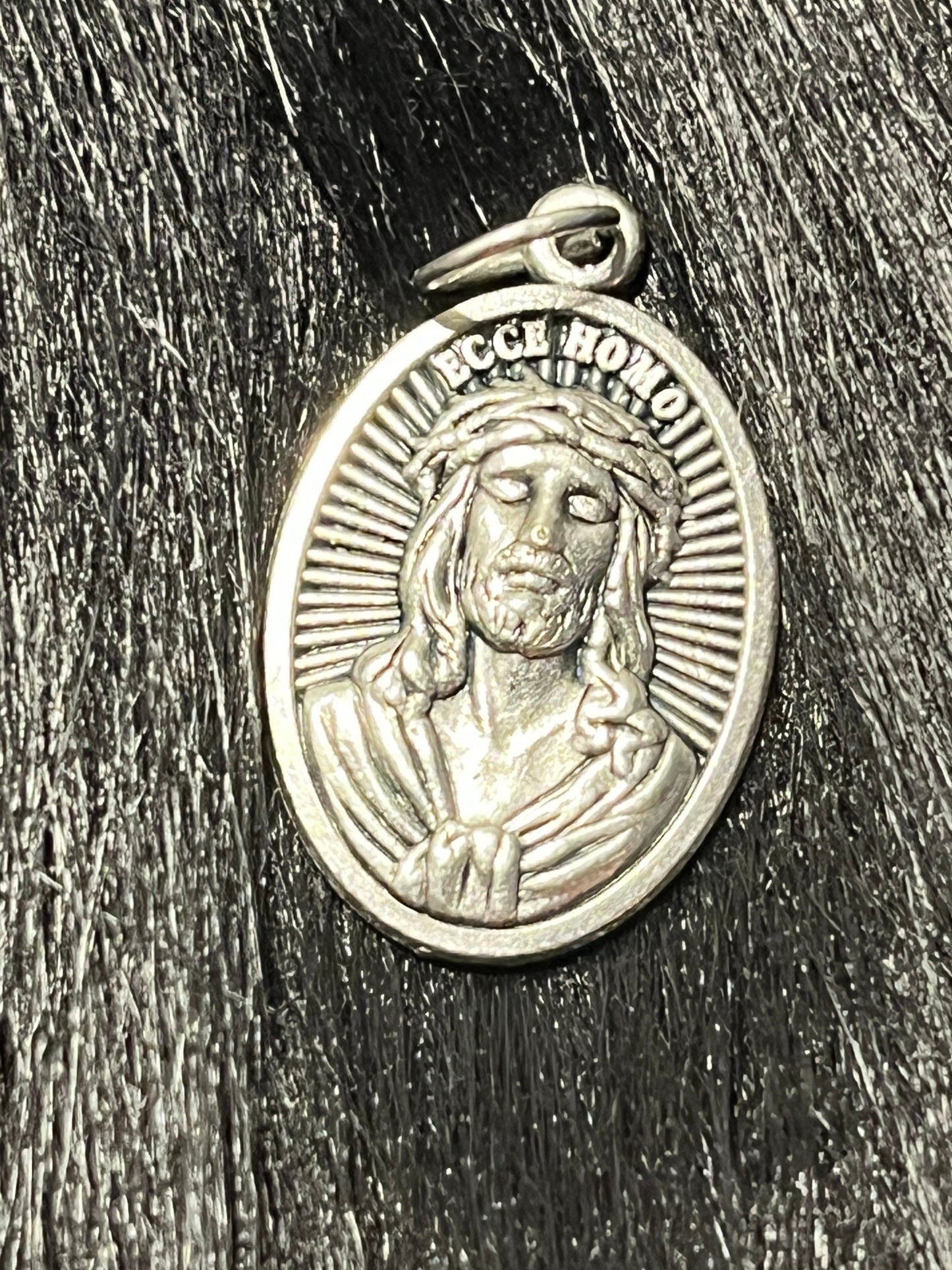 Ecce Homo medal,  Behold The Man Medal, Mater Dolorosa medal, Sorrowful Mother medal, Ruega Por Nosotros medal